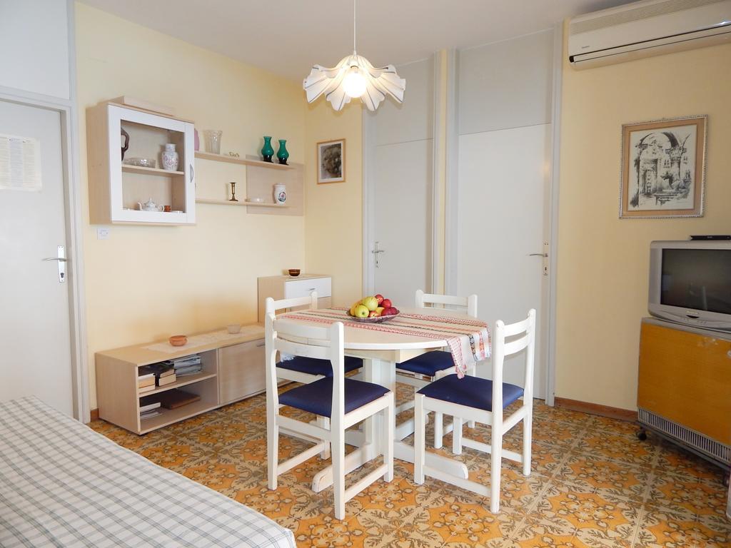Villa Maristika โอมิช ห้อง รูปภาพ